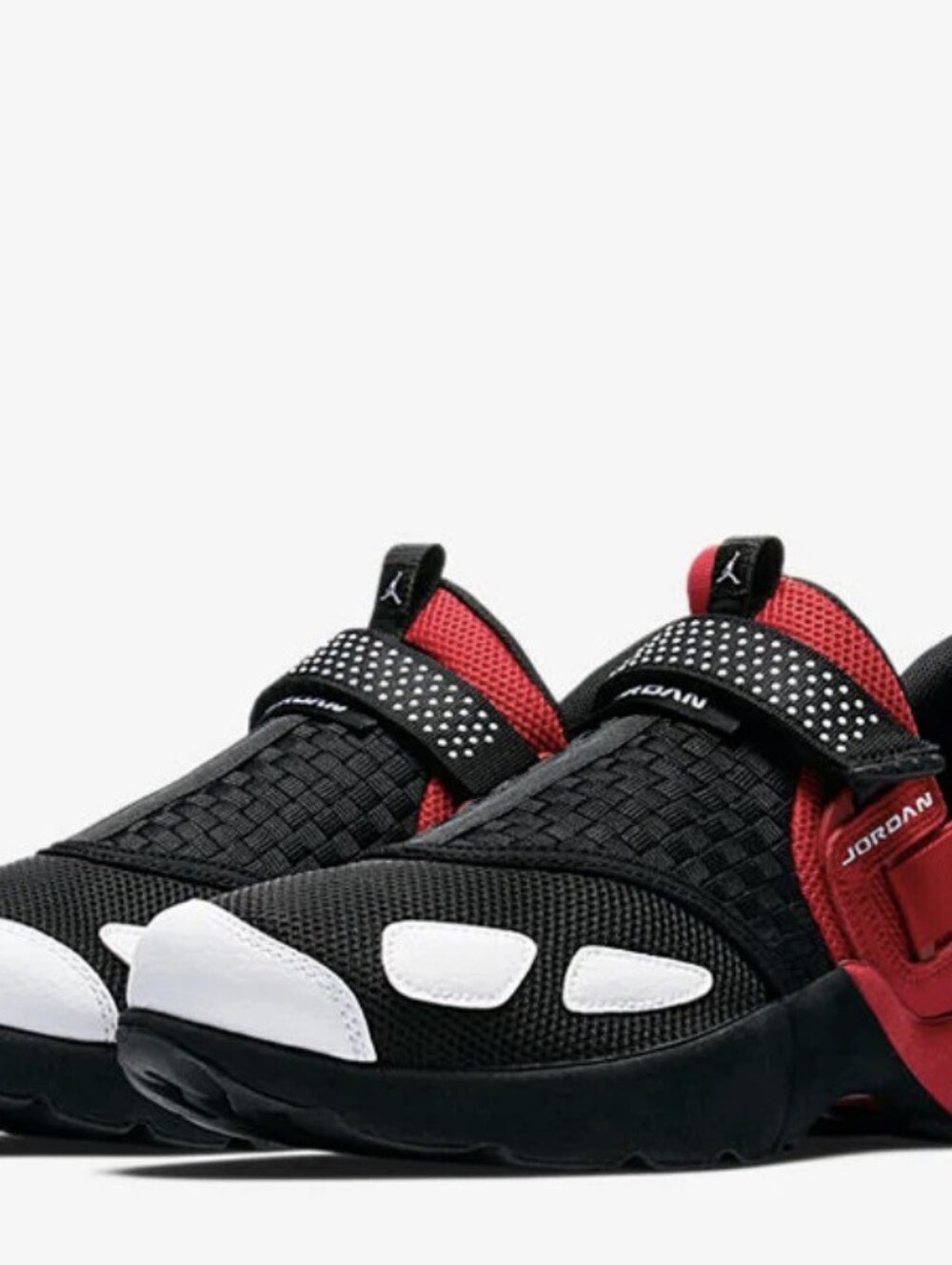 NIKE Jordan Trunner LX Thunder 2017 Men’s Size 12 Black/White/Red